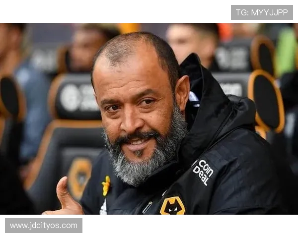 AC奥卢与洪卡激战正酣谁能在这场对决中笑到最后